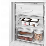 Встраиваемый двухкамерный холодильник Hotpoint-Ariston HSBT 18 VSK2327377 фото